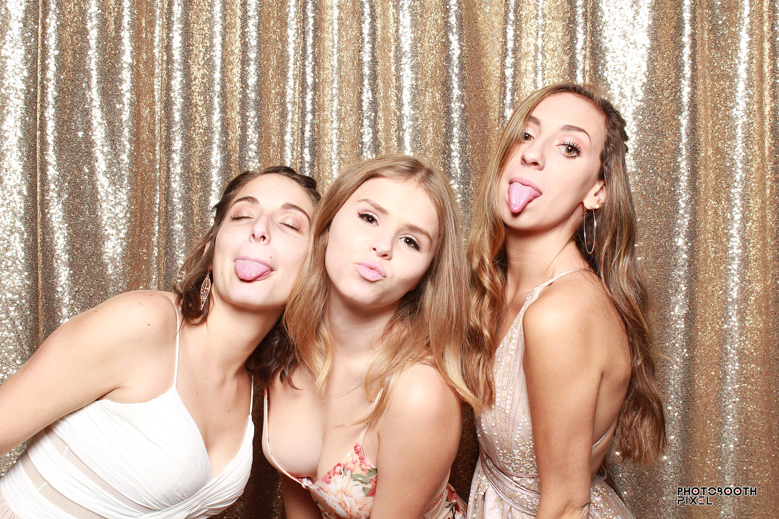 Alpha Chi Omega Formal | View more photos from the event at gallery.photoboothpixel.com/u/PhotoBoothPixel/Alpha-Chi-Omega-Formal